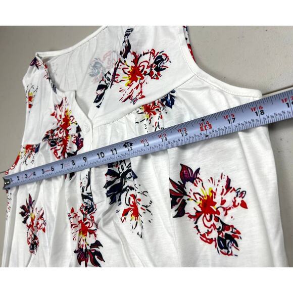 Women's Medium White Floral Sleeveless Blouse Flowy Tank Flare V Neck Button Top - Picture 4 of 6